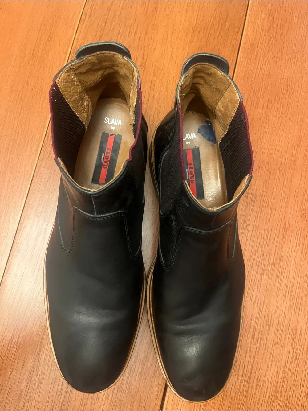 Lloyd Slava-Mid Chelsea Leather Boots - Black with Burgundy Elastic 9F079251